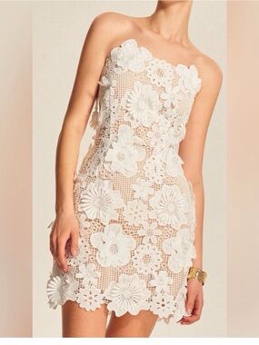 White Floral Lace Strapless Dress
